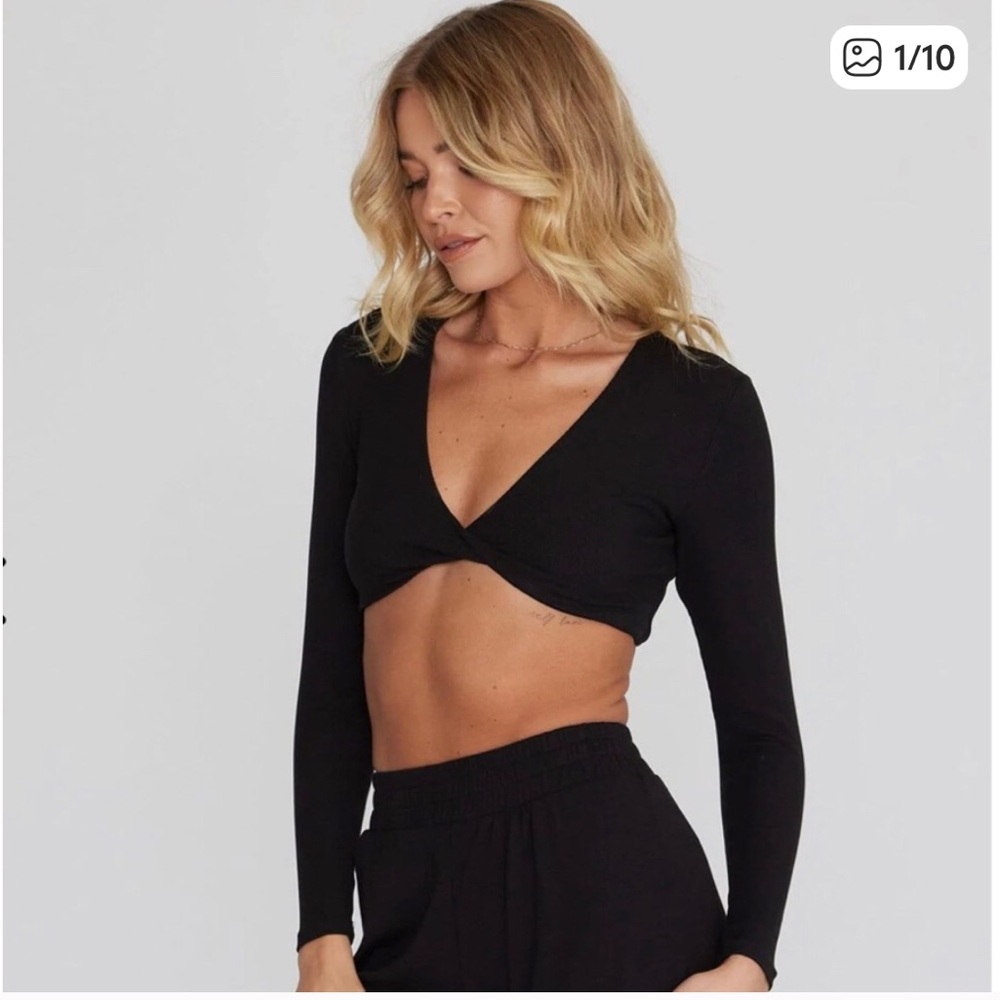 CSB Modal twist front long sleeve crop gym top Orange